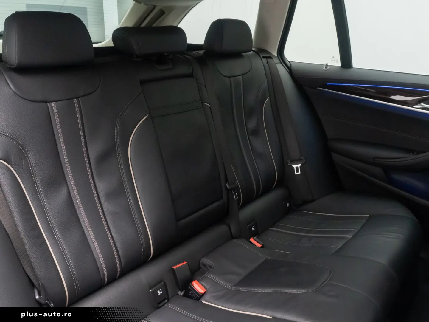 BMW 530d xD Luxury Line DAB HUD Kamera Sport Alarm