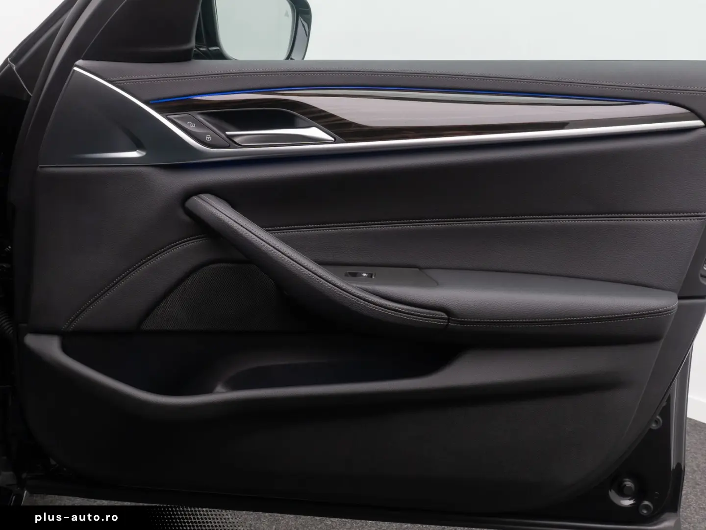 BMW 530d xD Luxury Line DAB HUD Kamera Sport Alarm