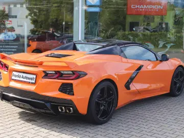 CORVETTE C8 Stingray Cabrio 3LT Z51 6 2l V8   Front Lift
