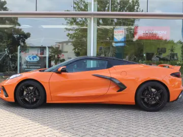 CORVETTE C8 Stingray Cabrio 3LT Z51 6 2l V8   Front Lift