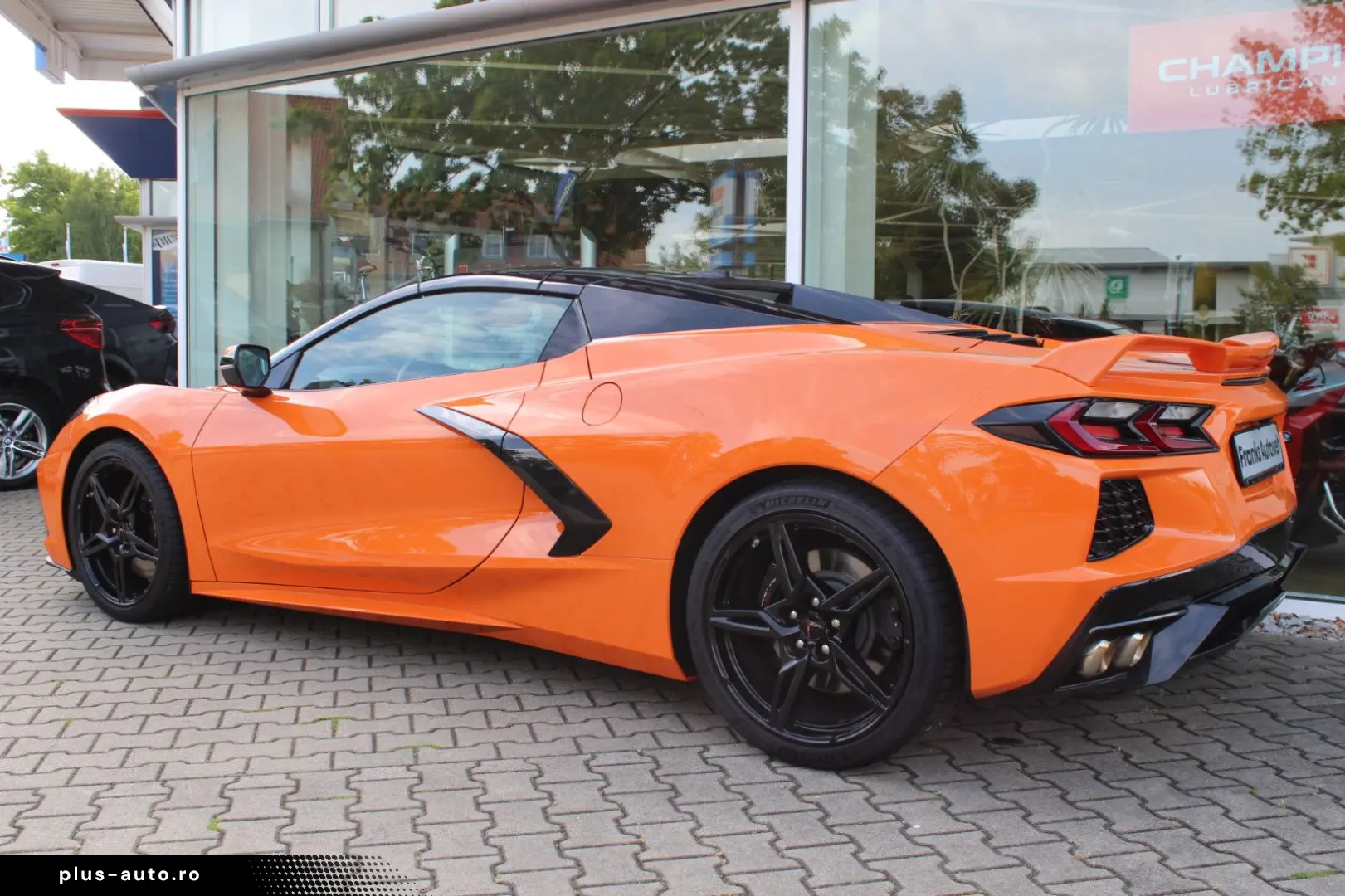 CORVETTE C8 Stingray Cabrio 3LT Z51 6 2l V8   Front Lift