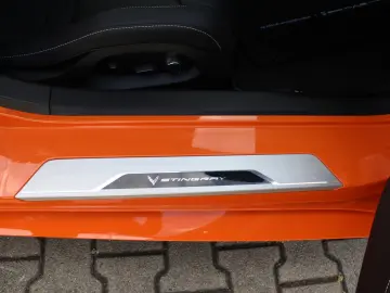 CORVETTE C8 Stingray Cabrio 3LT Z51 6 2l V8   Front Lift