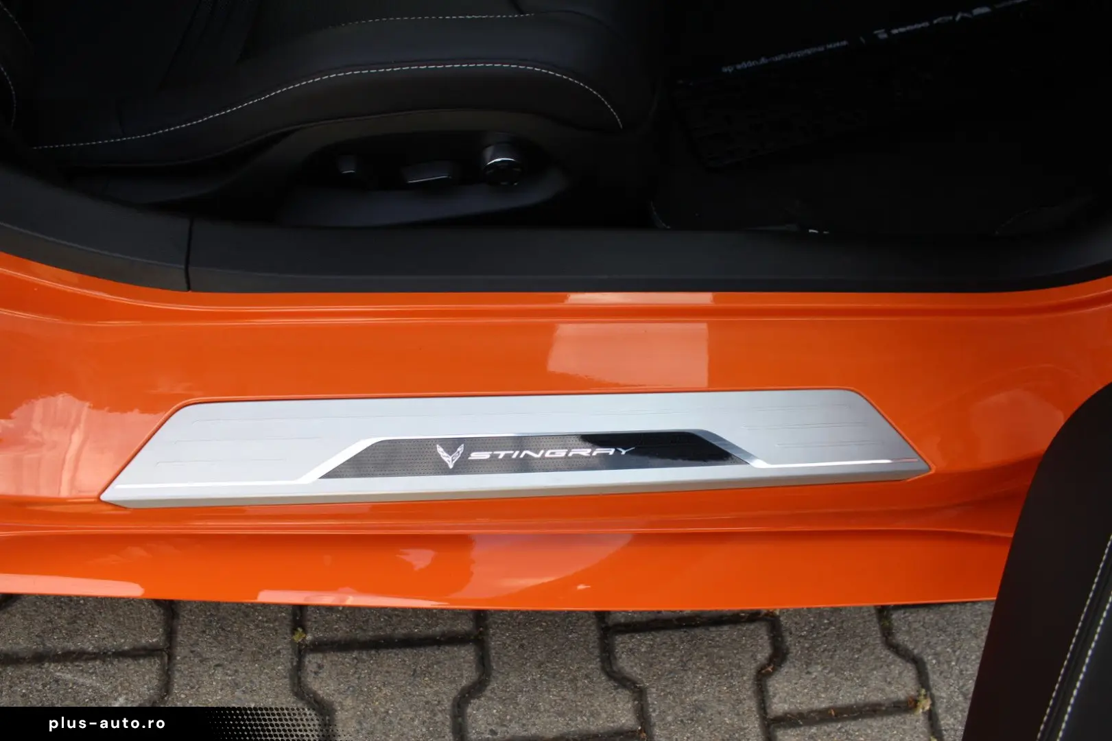 CORVETTE C8 Stingray Cabrio 3LT Z51 6 2l V8   Front Lift