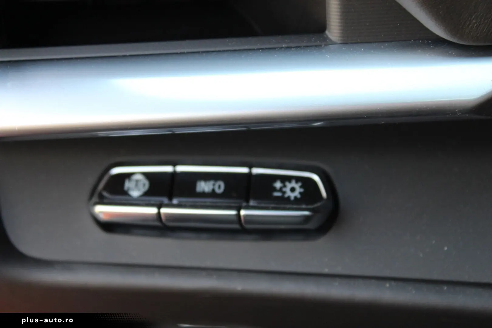 CORVETTE C8 Stingray Cabrio 3LT Z51 6 2l V8   Front Lift