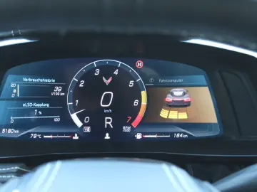 CORVETTE C8 Stingray Cabrio 3LT Z51 6 2l V8   Front Lift