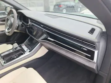 AUDI RSQ8 RS Q8 4.0 TFSI quattro  Audi exclusive