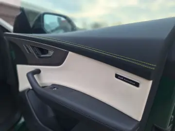 AUDI RSQ8 RS Q8 4.0 TFSI quattro  Audi exclusive