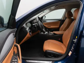 BMW 530d Sport Komfort DAB Kamera 4xKlima Alarm