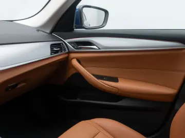 BMW 530d Sport Komfort DAB Kamera 4xKlima Alarm