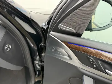 BMW X3 xDrive Harman HUD DAB PANO...