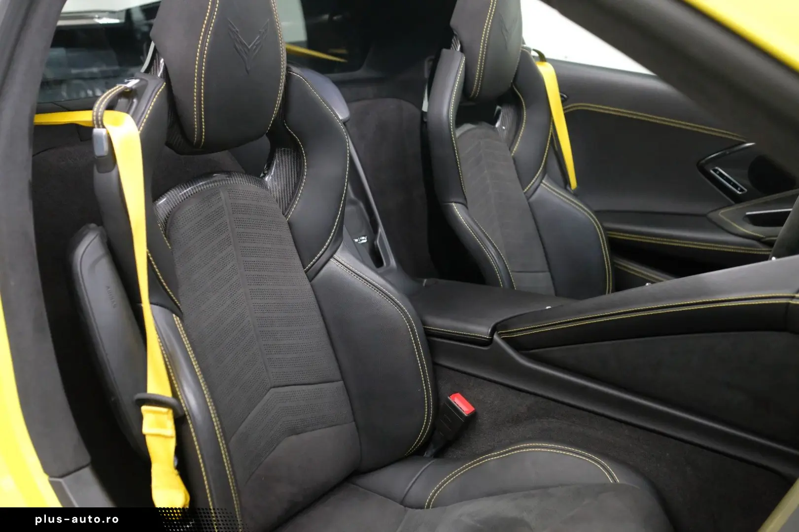 CORVETTE C8 3LT Targa LIFT MAGNETICRIDE EUROPA CARBON CAM