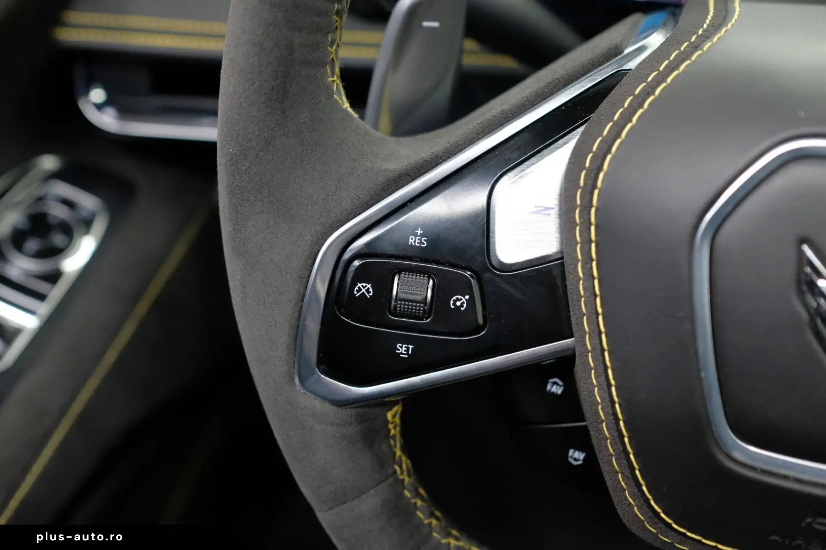 CORVETTE C8 3LT Targa LIFT MAGNETICRIDE EUROPA CARBON CAM