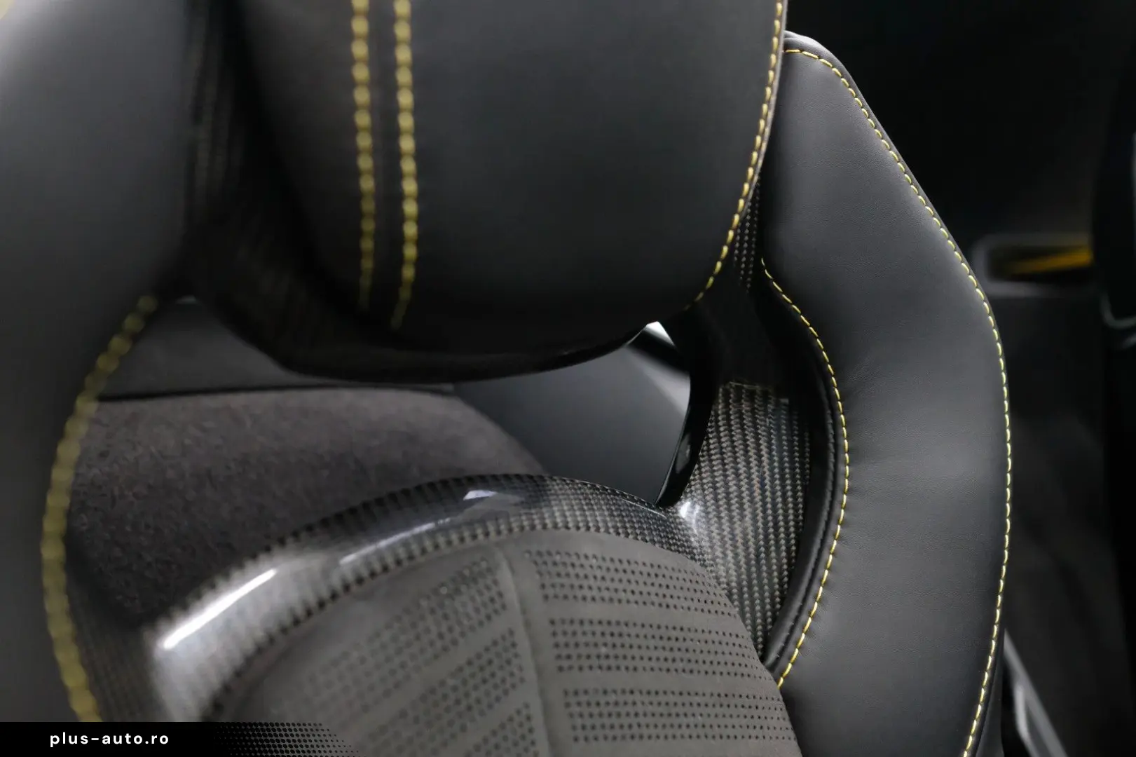 CORVETTE C8 3LT Targa LIFT MAGNETICRIDE EUROPA CARBON CAM