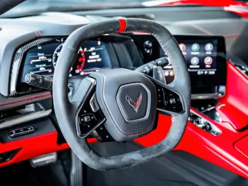 CORVETTE C8 Stingray 3LT - Deutsches Fahrzeug Unfallfrei