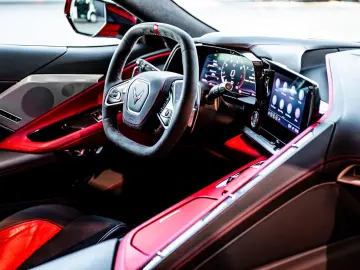 CORVETTE C8 Stingray 3LT - Deutsches Fahrzeug Unfallfrei