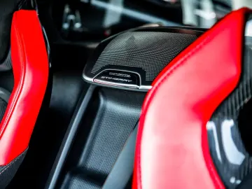 CORVETTE C8 Stingray 3LT - Deutsches Fahrzeug Unfallfrei