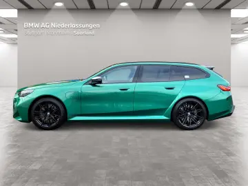 BMW M5 Touring Bowers&W VentilatedS IcGlow 360