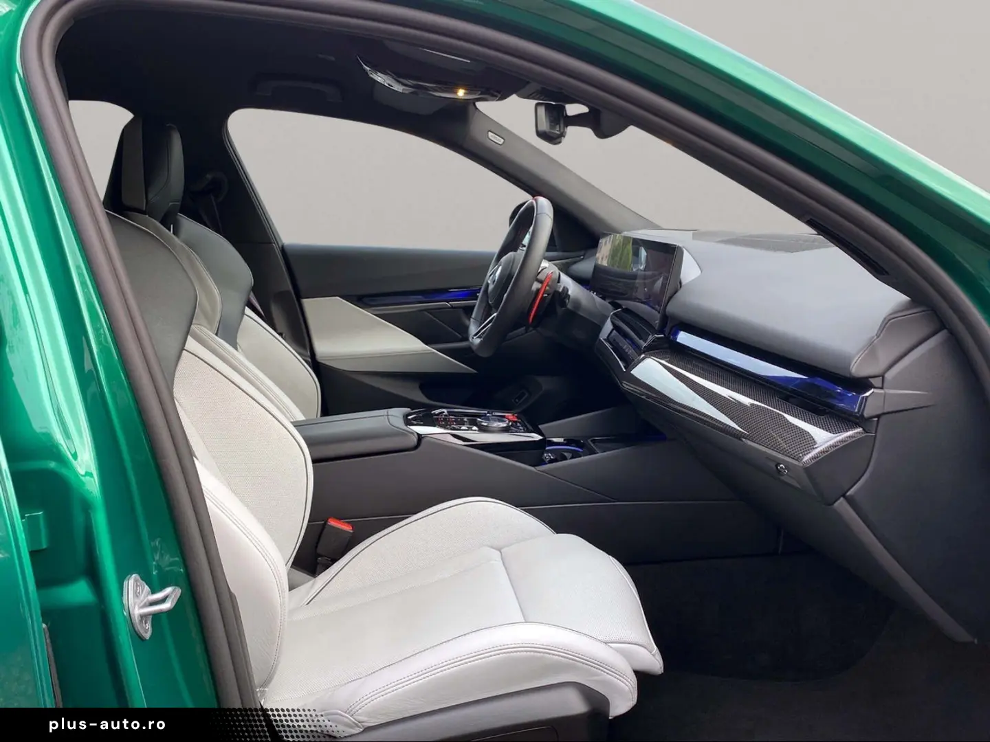 BMW M5 Touring Bowers&W VentilatedS IcGlow 360