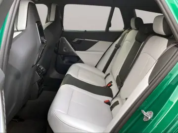 BMW M5 Touring Bowers&W VentilatedS IcGlow 360