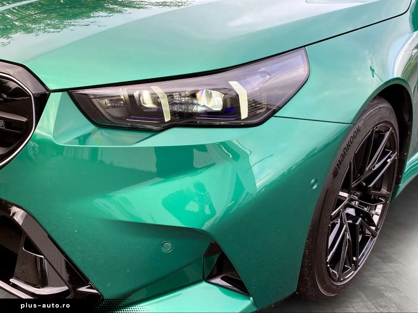 BMW M5 Touring Bowers&W VentilatedS IcGlow 360