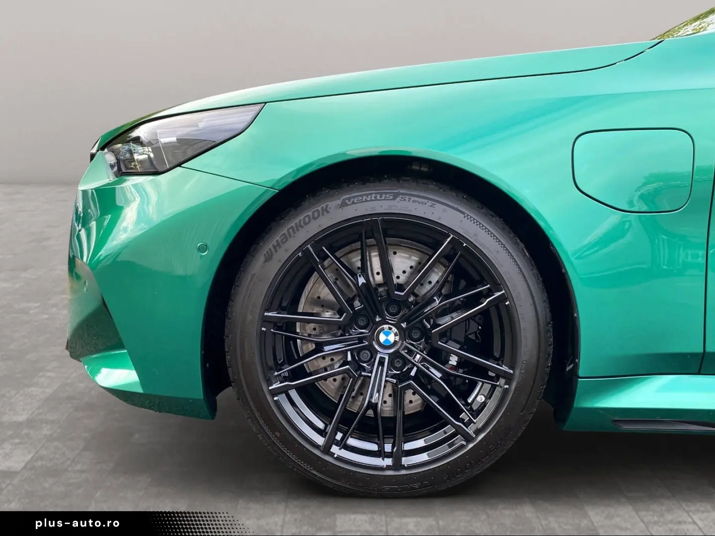 BMW M5 Touring Bowers&W VentilatedS IcGlow 360