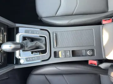 Volkswagen Arteon TSi DSG Black CarPlay ACC LED Virt PDC