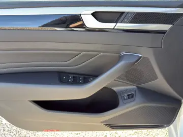 Volkswagen Arteon TSi DSG Black CarPlay ACC LED Virt PDC