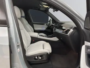 BMW X5 xDrive30d [M Sport  HUD  AHK  ACC  h&k Sound]