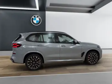 BMW X5 xDrive30d [M Sport  HUD  AHK  ACC  h&k Sound]