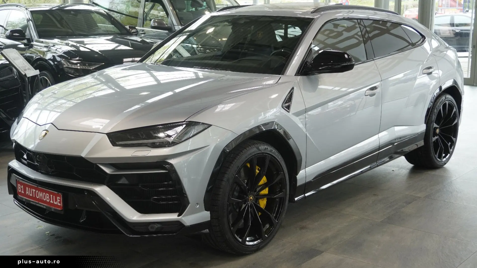 LAMBORGHINI Urus  4.0 V8 Sport PANO SOFT B&O 23