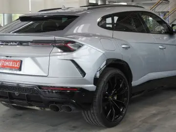 LAMBORGHINI Urus  4.0 V8 Sport PANO SOFT B&O 23