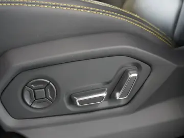 LAMBORGHINI Urus  4.0 V8 Sport PANO SOFT B&O 23