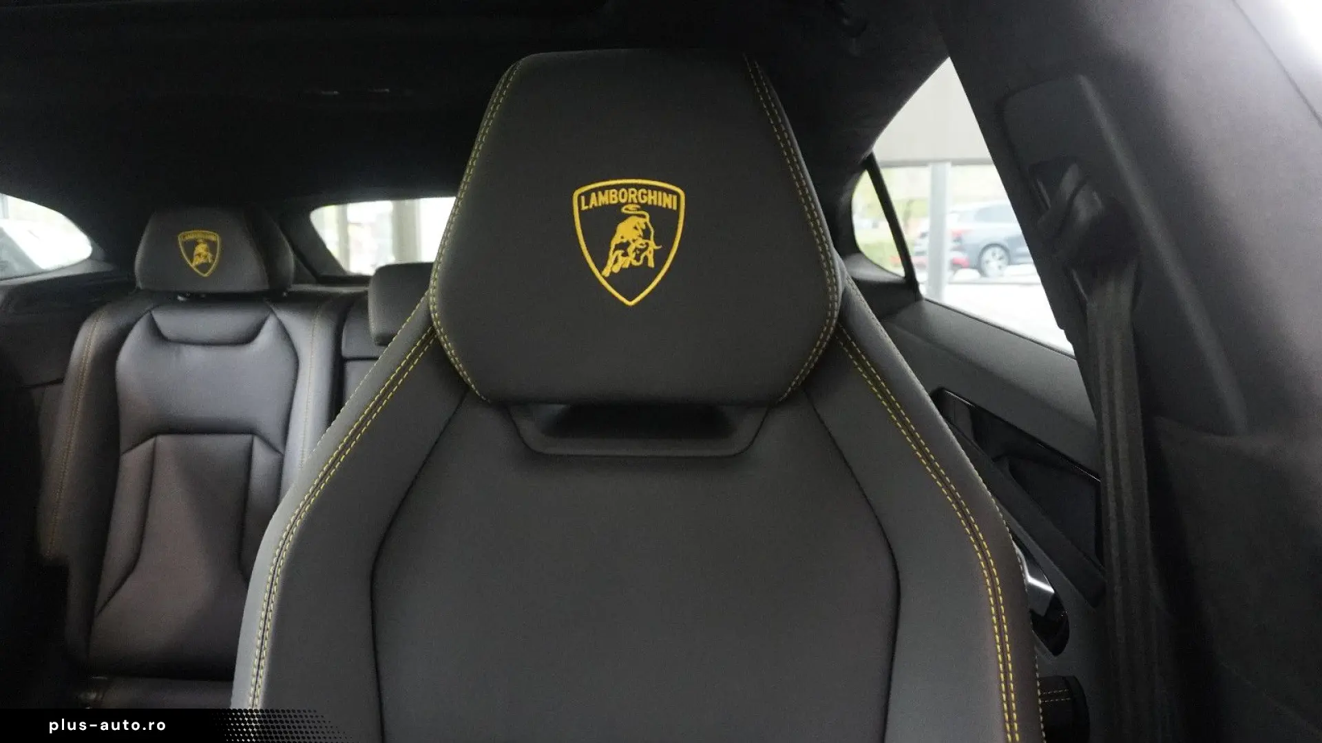 LAMBORGHINI Urus  4.0 V8 Sport PANO SOFT B&O 23