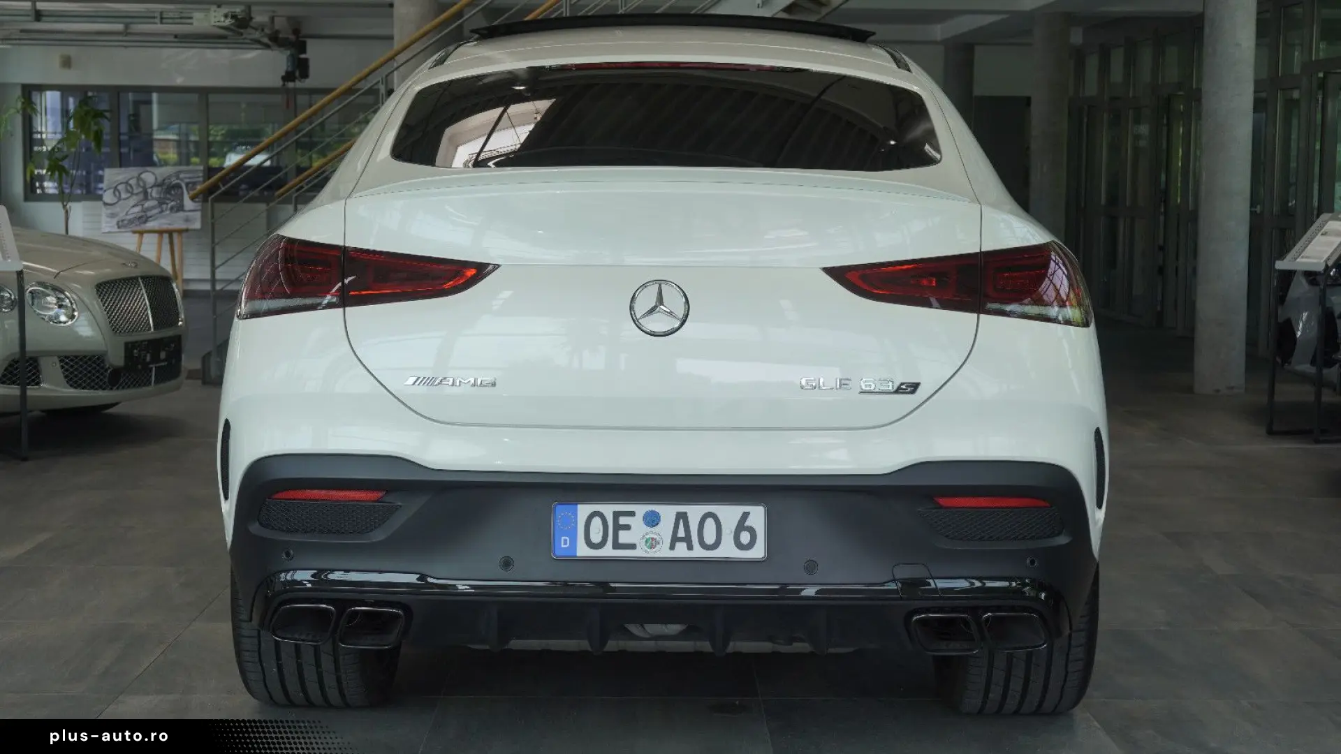 MERCEDES-BENZ GLE 63 S AMG Coupe 4M PANO ACC HEAD AHK 22