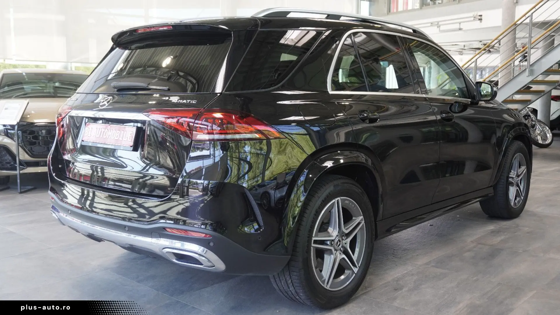 MERCEDES-BENZ GLE 300 d 4Matic AMG AHK DAB PANO MBUX