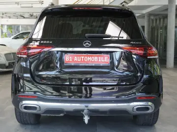 MERCEDES-BENZ GLE 300 d 4Matic AMG AHK DAB PANO MBUX