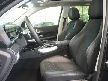 MERCEDES-BENZ GLE 300 d 4Matic AMG AHK DAB PANO MBUX