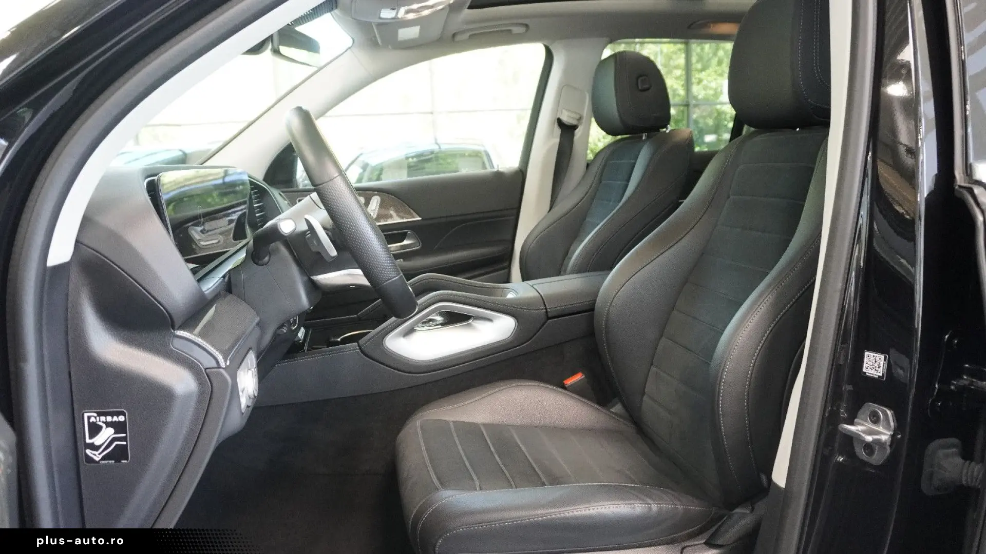 MERCEDES-BENZ GLE 300 d 4Matic AMG AHK DAB PANO MBUX