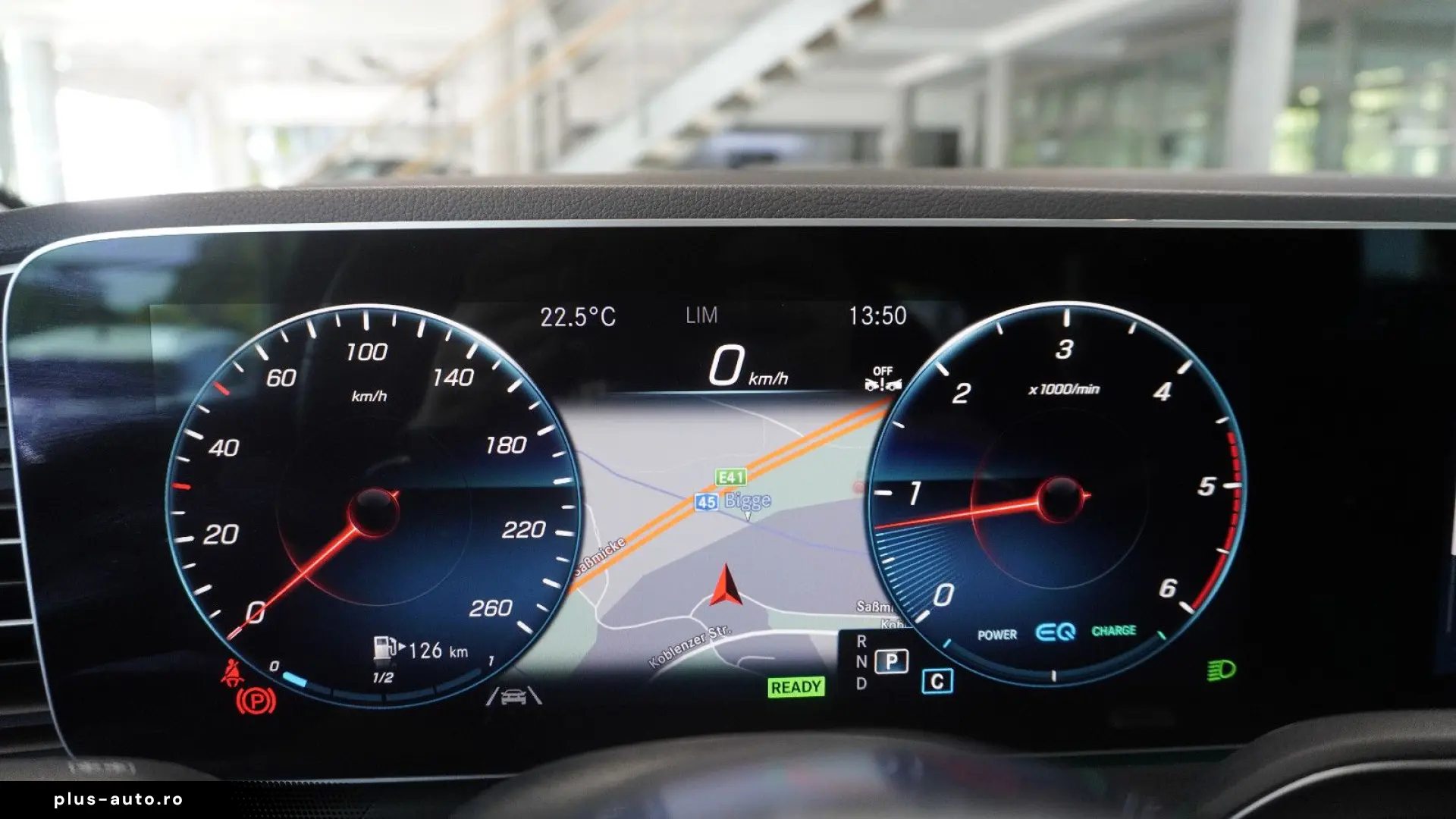 MERCEDES-BENZ GLE 300 d 4Matic AMG AHK DAB PANO MBUX