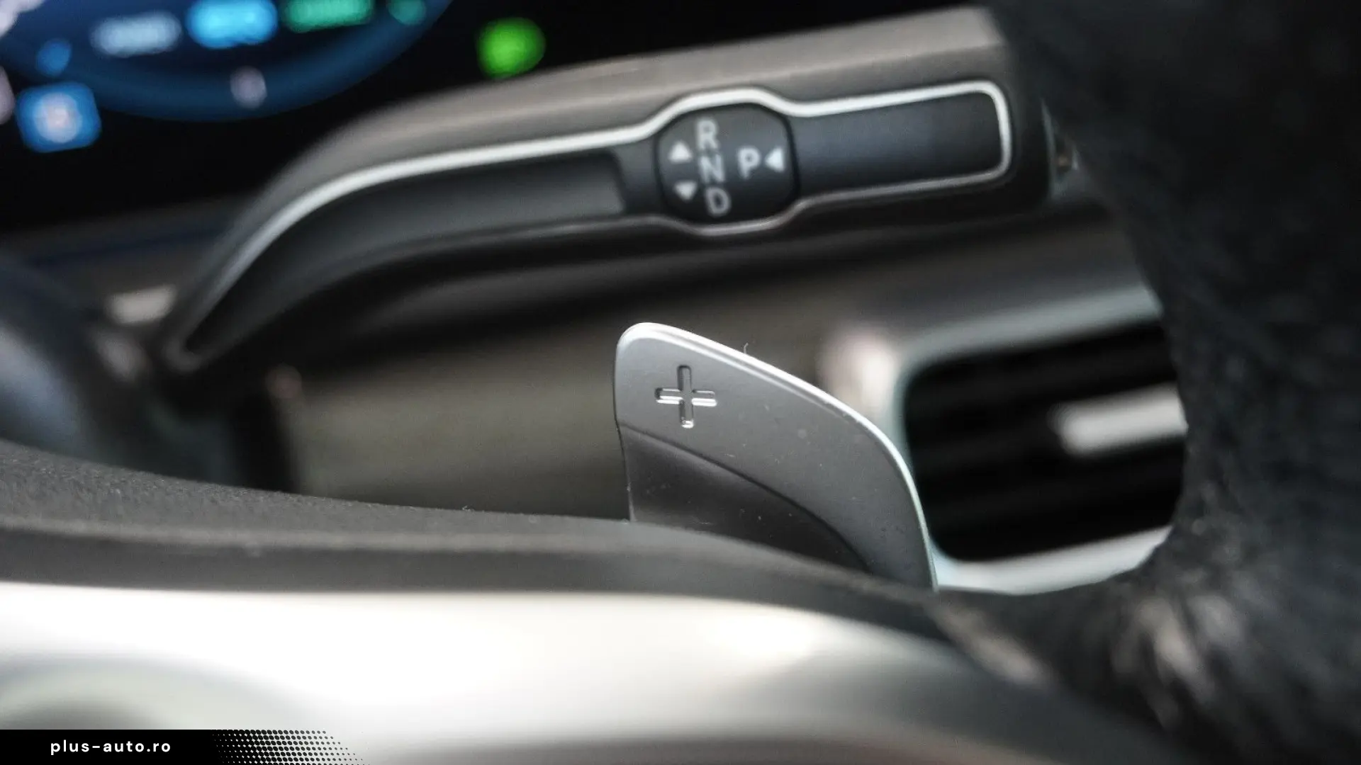 MERCEDES-BENZ GLE 300 d 4Matic AMG AHK DAB PANO MBUX