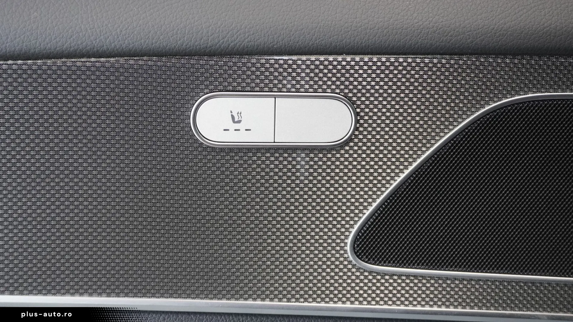 MERCEDES-BENZ GLE 300 d 4Matic AMG AHK DAB PANO MBUX