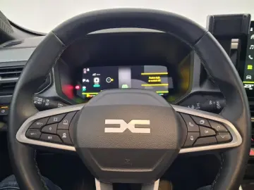 DACIA BIGSTER 1.8 Hybrid 155 Journey