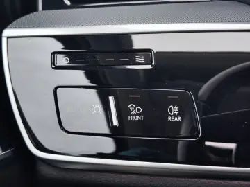 Audi A8 50 TDI quattro Tiptronic MHEV