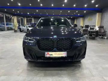 BMW X4 xDrive 30d M Sport   LEDER  Driving Assistent