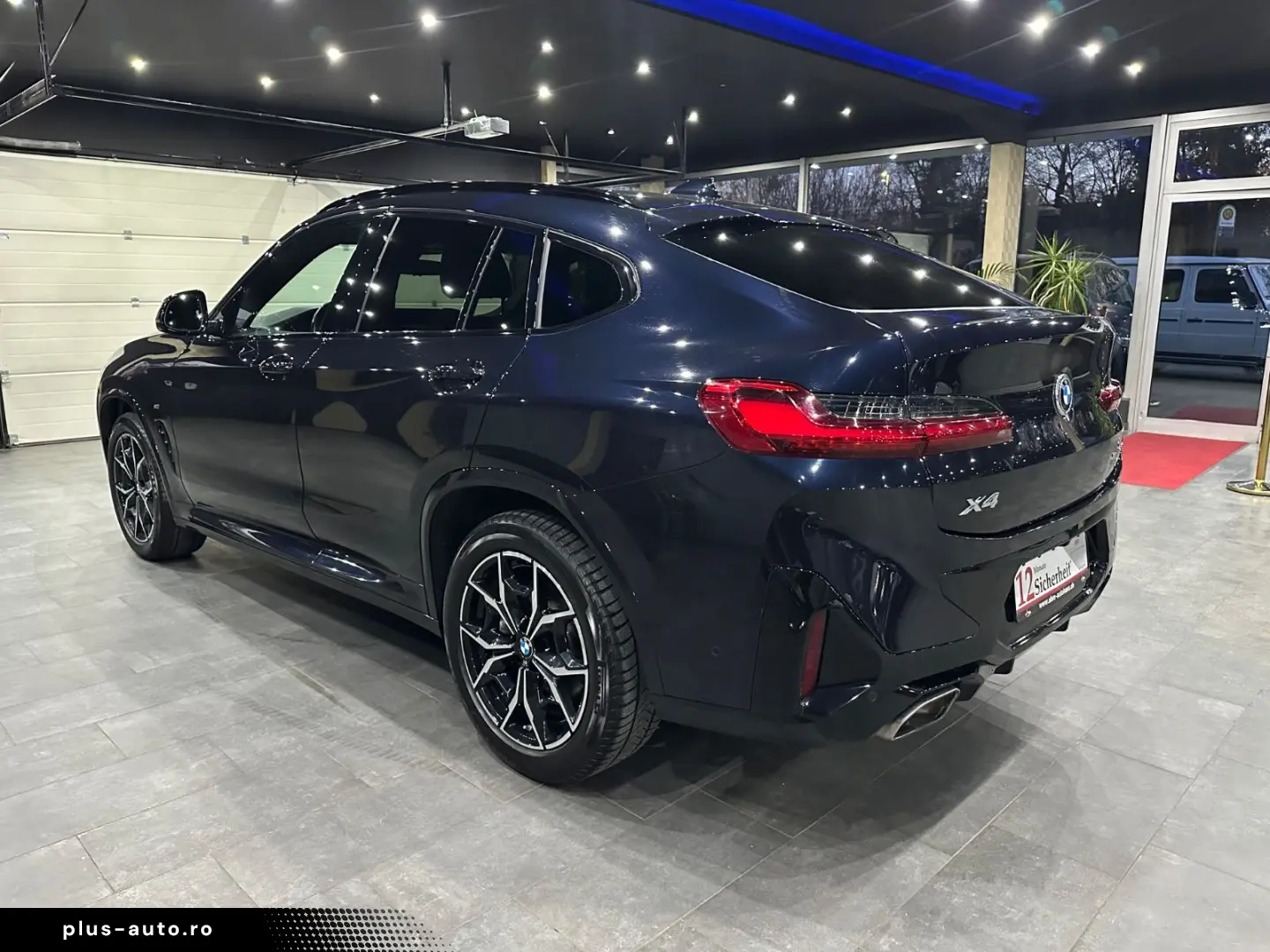 BMW X4 xDrive 30d M Sport   LEDER  Driving Assistent