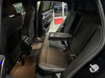 BMW X4 xDrive 30d M Sport   LEDER  Driving Assistent