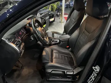 BMW X4 xDrive 30d M Sport   LEDER  Driving Assistent