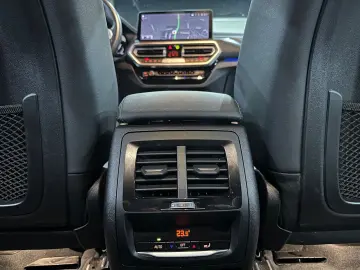 BMW X4 xDrive 30d M Sport   LEDER  Driving Assistent