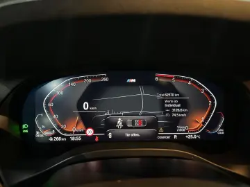 BMW X4 xDrive 30d M Sport   LEDER  Driving Assistent