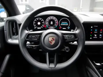 Porsche Cayenne  21 RS-Spyder Luft ACC BOSE